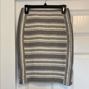 Loft Black and White Print Pencil Skirt Size 0